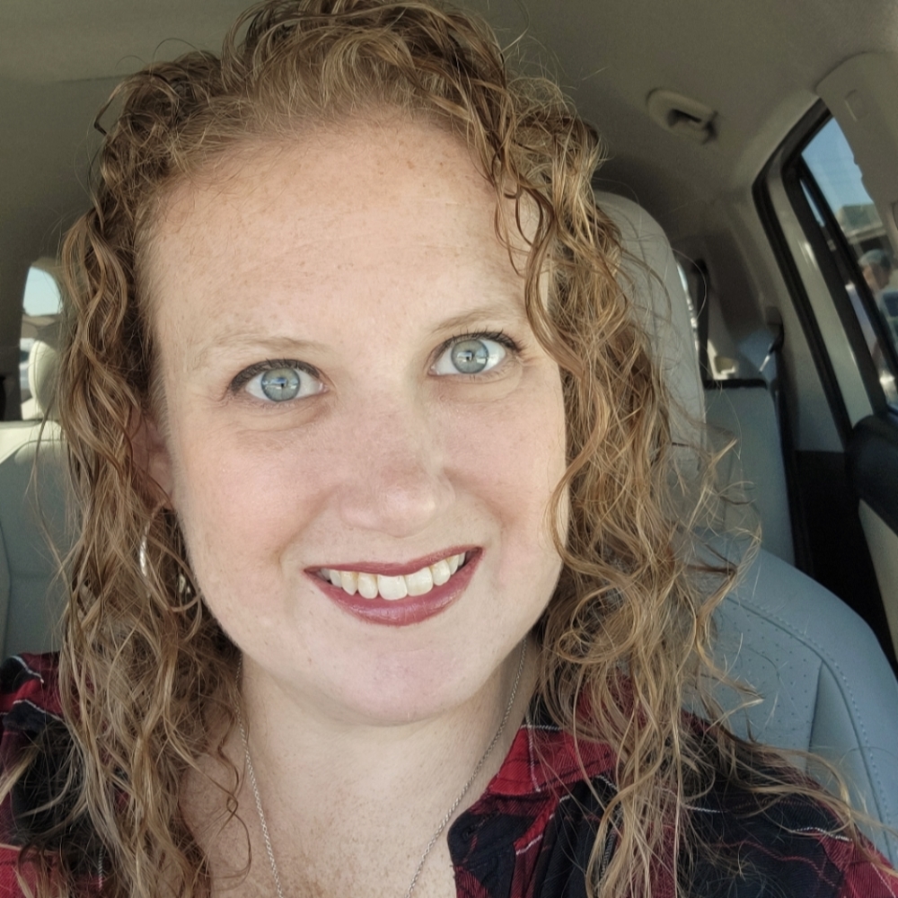 Meet your Posher, Candice